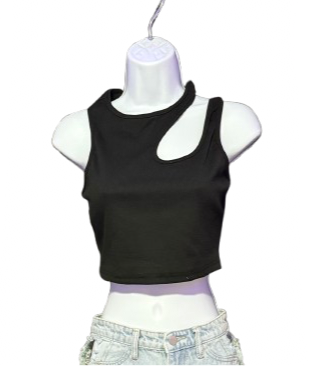 Top Rojo con Corte Asimétrico