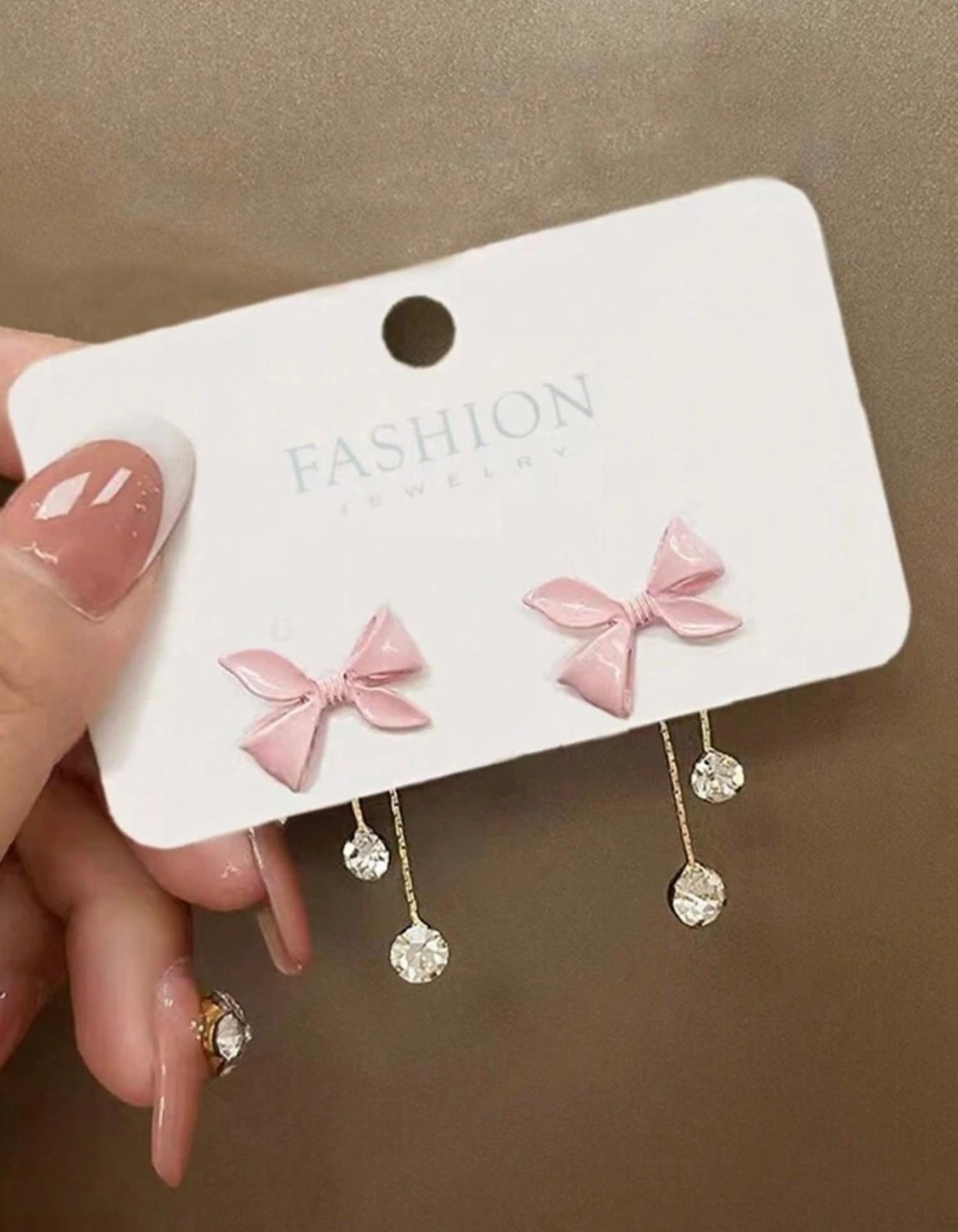 Aretes Lazo Rosado con Cristales