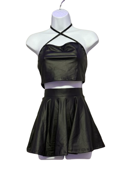 Conjunto de Falda y Top Cruzado en Efecto Cuero
